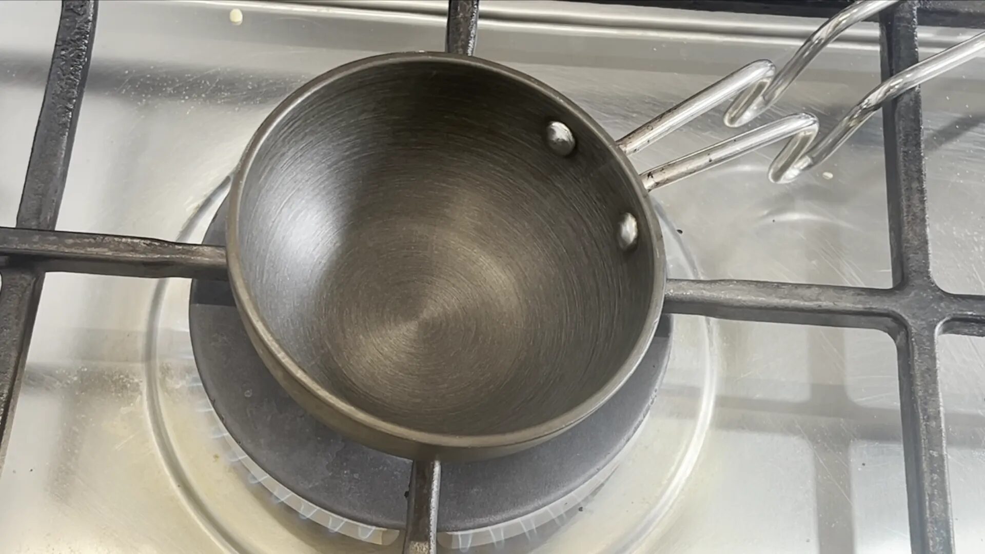 Heating ghee for tempering